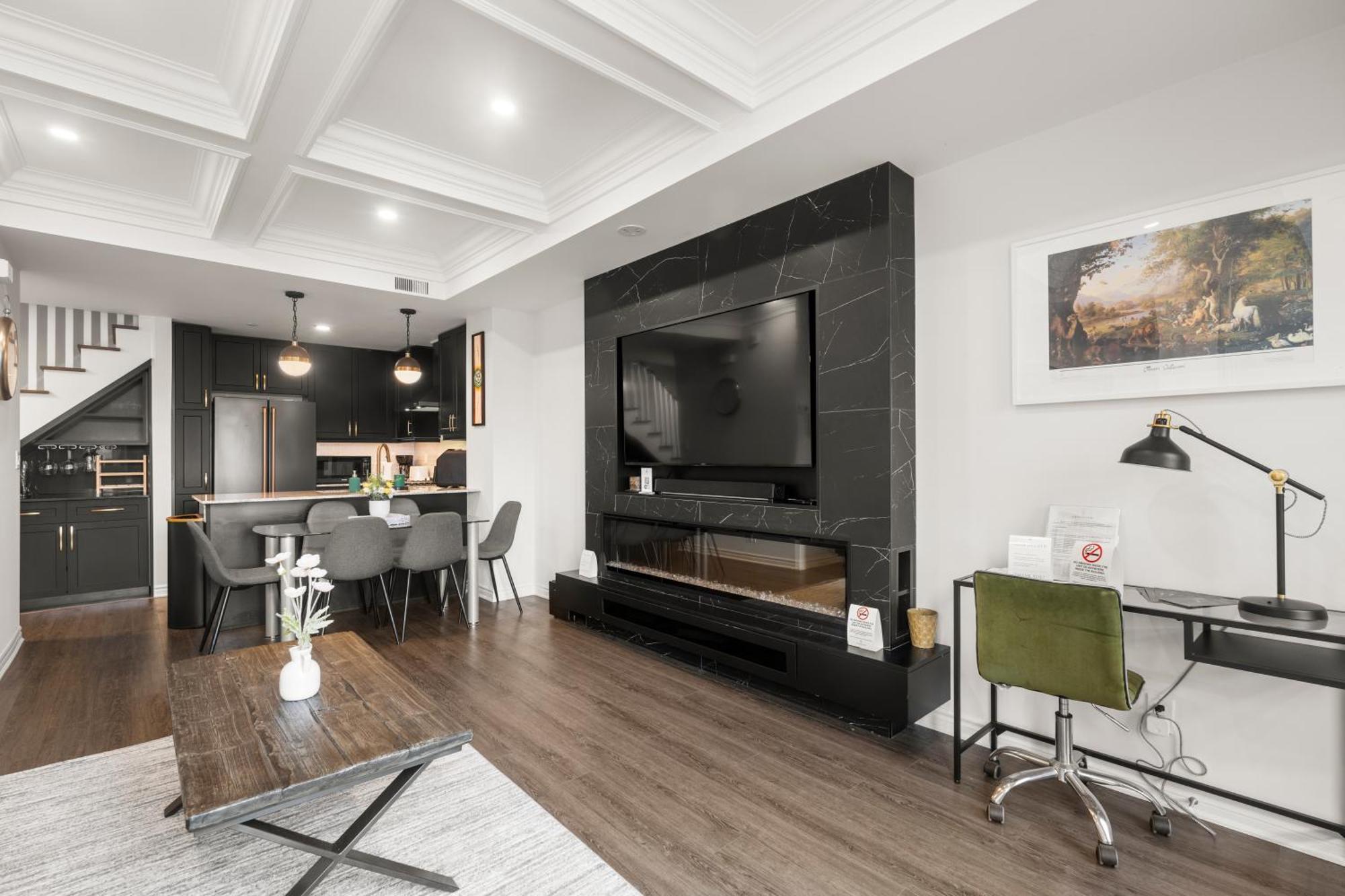 Globalstay Luxury Townhouse Minutes Away From Waterfront Торонто Экстерьер фото