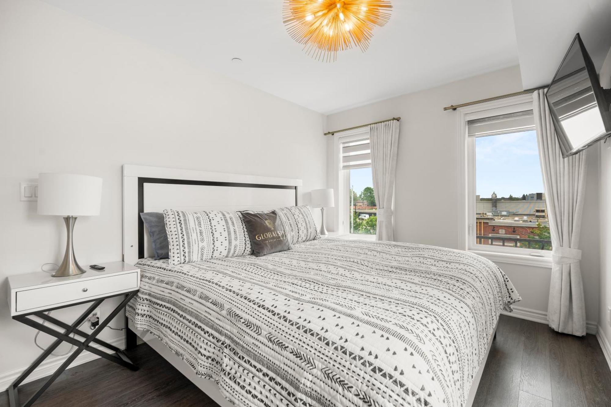 Globalstay Luxury Townhouse Minutes Away From Waterfront Торонто Экстерьер фото