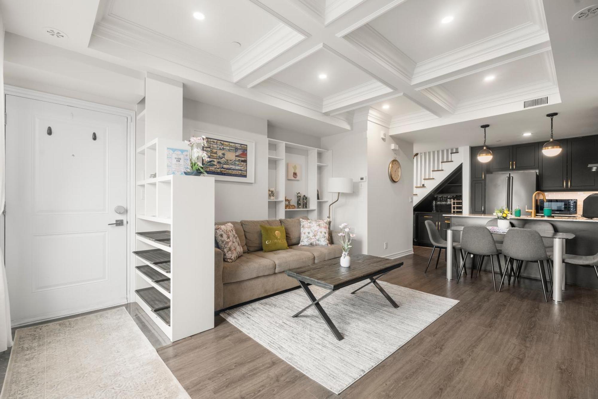 Globalstay Luxury Townhouse Minutes Away From Waterfront Торонто Экстерьер фото